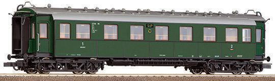 Passenger car 1st/2nd class<br /><a href='images/pictures/Roco/45584.jpg' target='_blank'>Full size image</a>